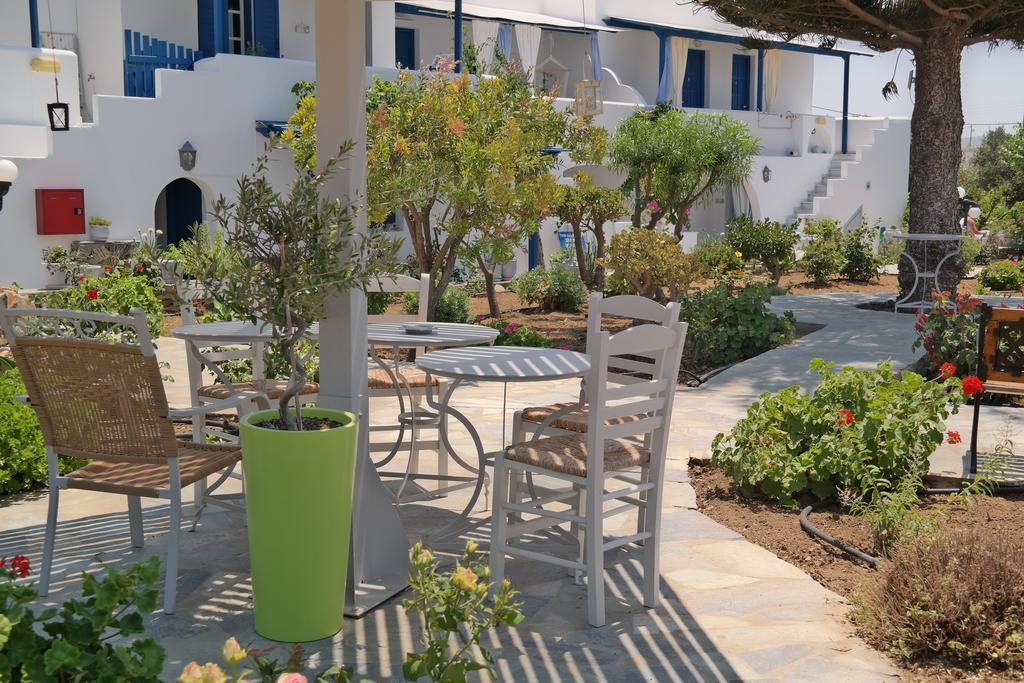Maroussa Studios Agia Anna  Exterior photo
